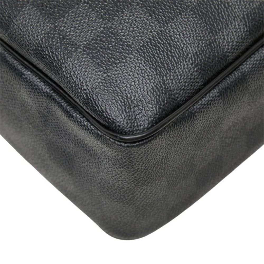 Louis Vuitton Damier Graphite Daniel GM Messenger Bag - Picture 7 of 10